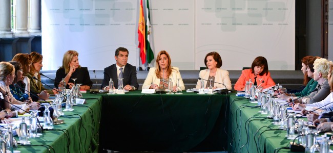 La Junta de Andalucia creará un grupo de trabajo sobre violencia de género en la juventud
